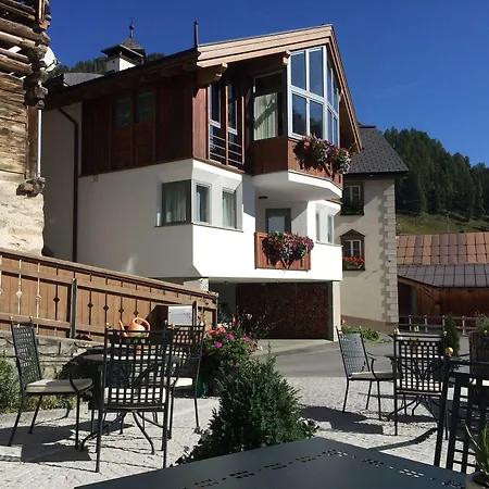 Hotel Laret Private Boutique - Adults Only 4*